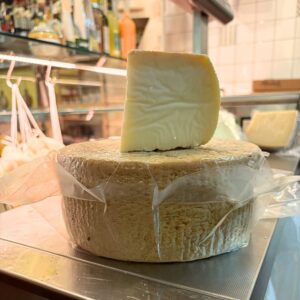 Caprino bianco